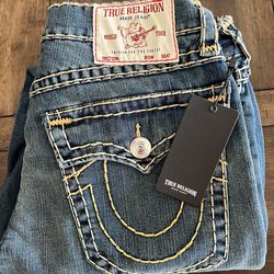 TRUE RELIGION NEW 32X32