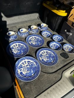 20 piece Japanese Blue Willow set