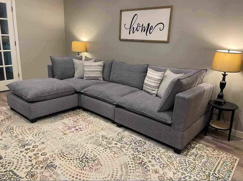 Grab It Nowπ₯Brand New Dark Gray Sectional Couch