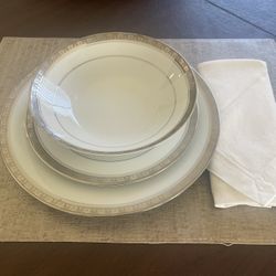 Fine china service for 8