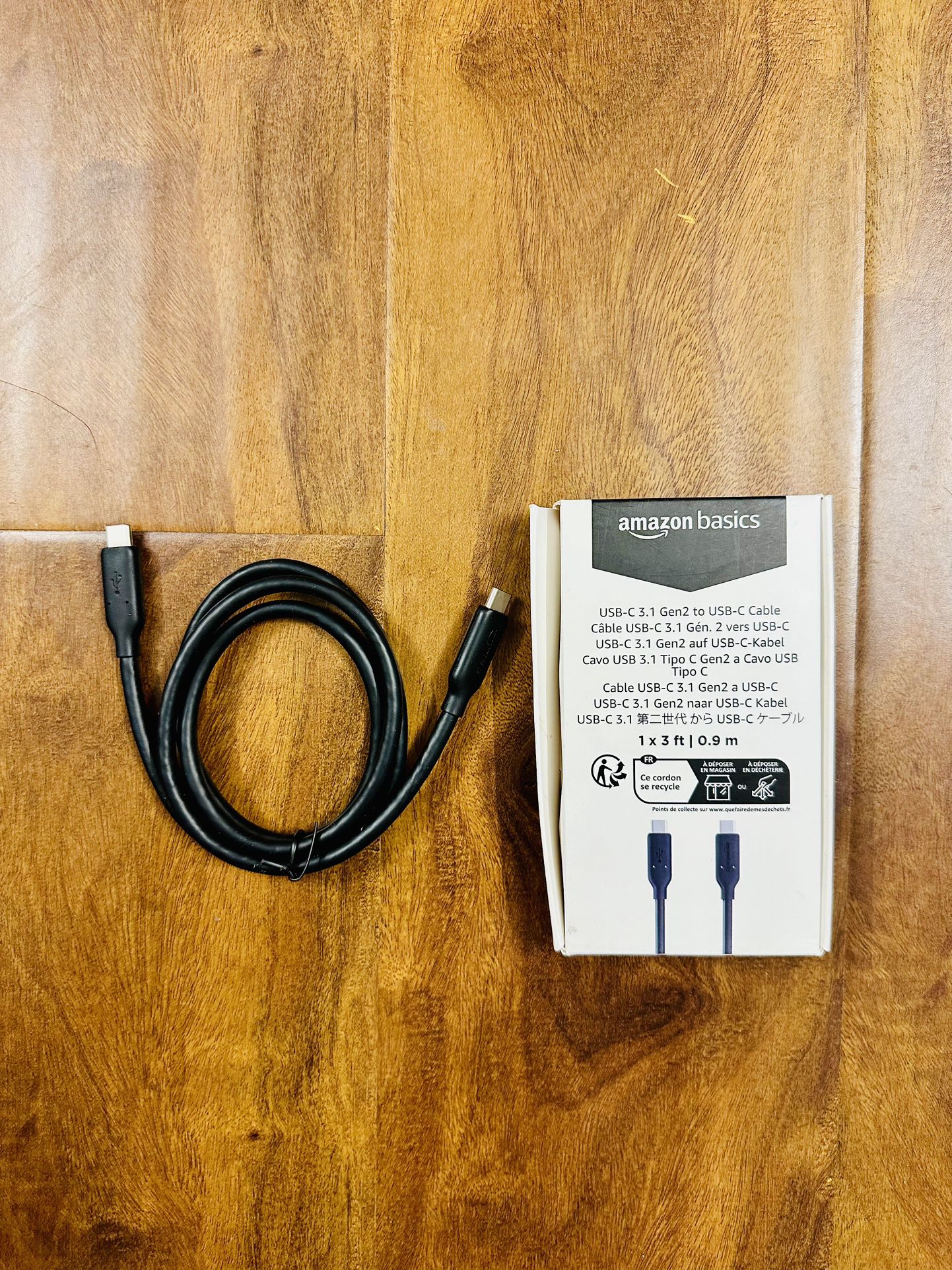 USB C to USB C Cable Charging Cord For iPhone 15 Series and Samsung New condition in box