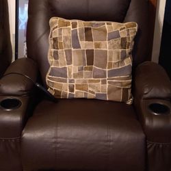 Leather power lift chair with heat and massage 