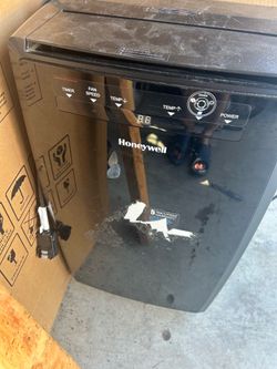 Honeywell Portable AC