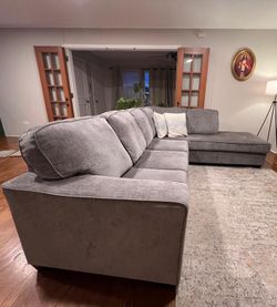 Sectional sofa