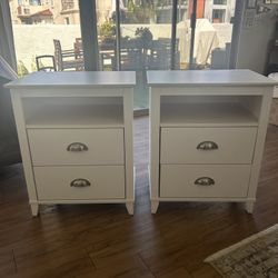 Set of 2-Drawer Nightstands!