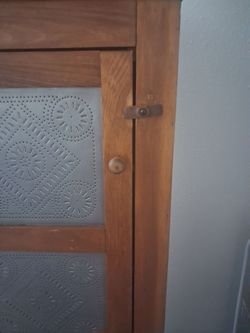 Pie safe