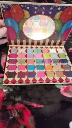 Brand New Eyeshadow Palette