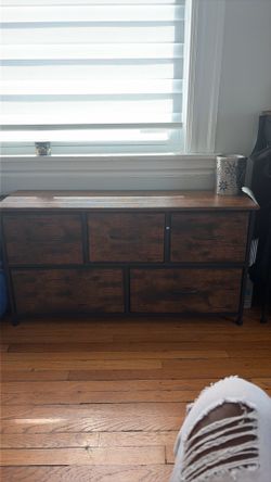 5 drew side stand