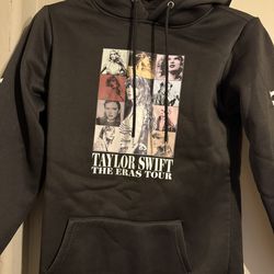 Taylor Swift The Eras Tour Hoodie Pullover YLG 10/12 Black Photo Collage Official Merch