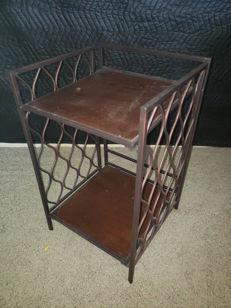 Folding End Table