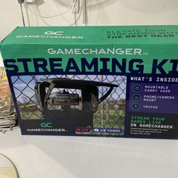 Game changer streaming kit fence mount