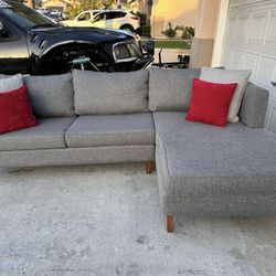Amazing Condition Gray Sectional Couch!!