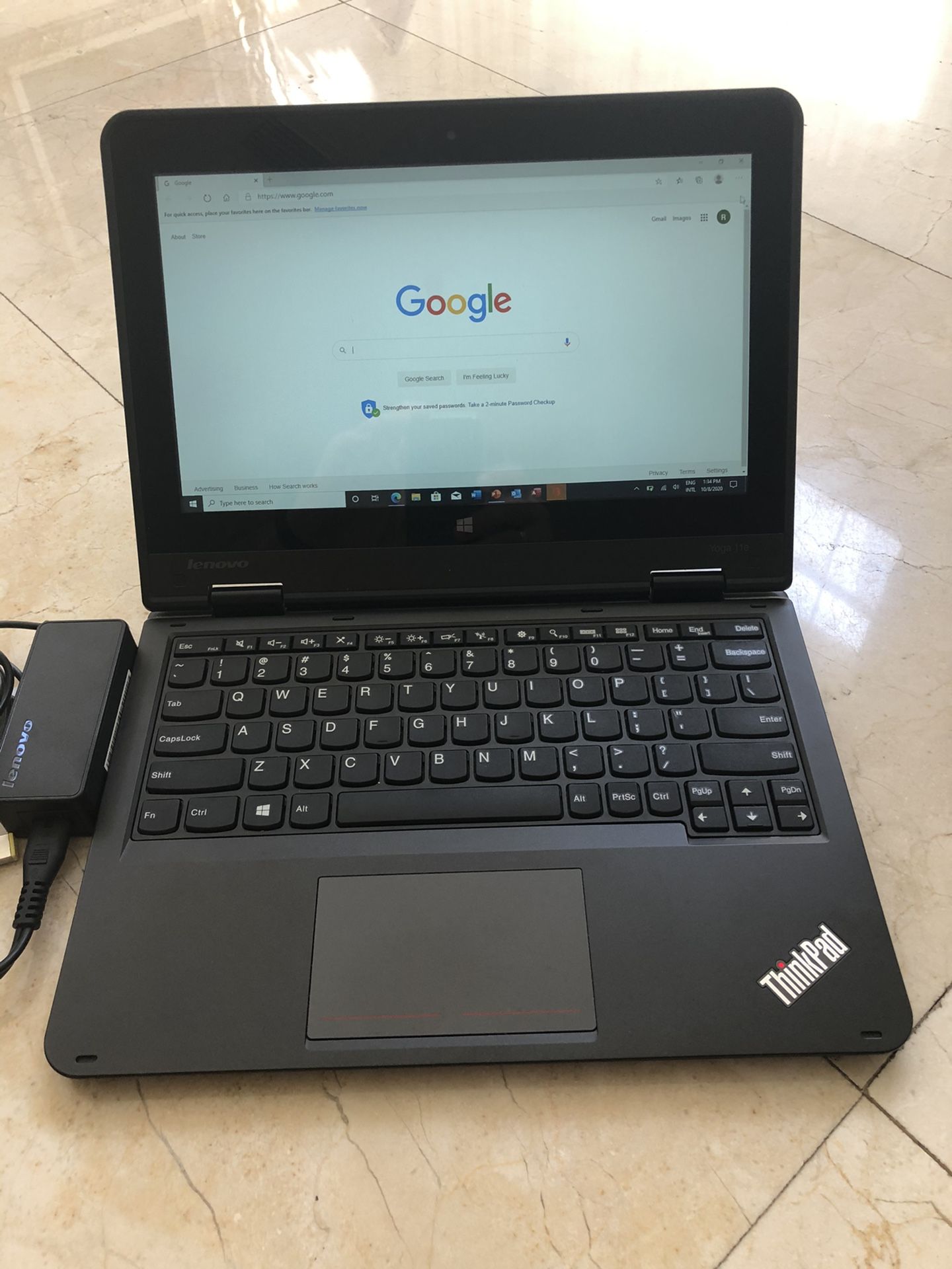 Lenovo Yoga touchscreen Windows 10 Pro laptop 11e 11.6” 8GB RAM 128GB SSD. Comes with Office 2019 Professional Plus installed