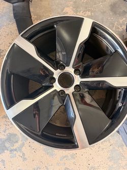 Porsche Taycan OEM 21 special design wheels