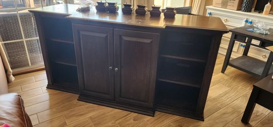Large Media Stand Entertainment Center