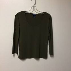 Women’s ANN TAYLOR Rayon/polyester/spandex 3/4 sleeve scoop neck pull over top… Size small