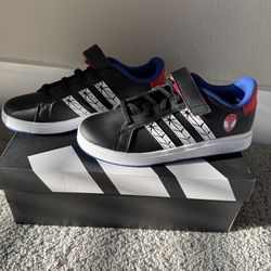 Adidas Marvel edition