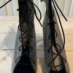 Open Toes Booties Heels With A Lot Of Bling 8 1/2