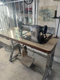 Máquina De Coser Para Tapicería