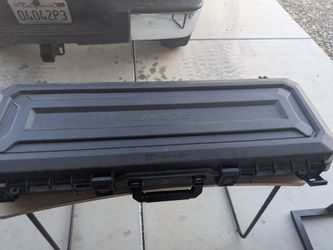 Plano gun case 40 in