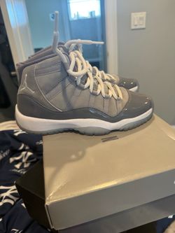 Jordan 11 cool Grey Sz 4.5