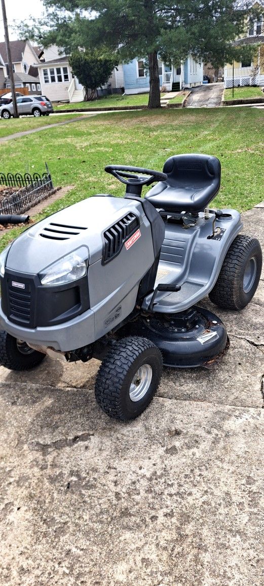 Craftsman LT 1500 RIDE MOWER