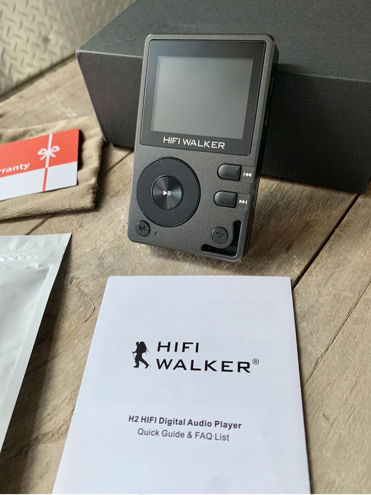 HIFI Walker H2 - HiFi MP3 Player with Bluetooth - Brand New