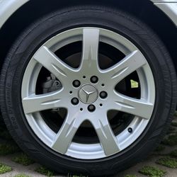 17” x 8.5” 7-Spoke Mercedes Wheels (Set of 4)