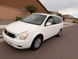 2012 KIA Sedona