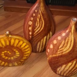 3 PIECE VASE SET 
