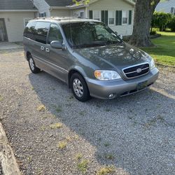 2005 KIA Sedona