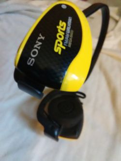 SONY SPORTS RADIO AM-FM MEGA BASS