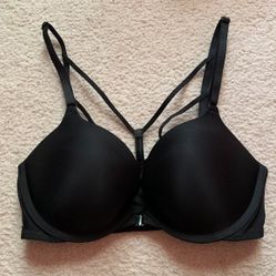 Victoria's Secret VS ladder back black push up strappy bra front closure size 32 DD Women's