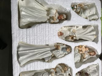 Ceramic Nativity Figurines