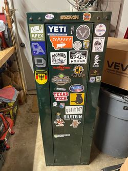 Stack-on gun safe