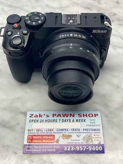 Nikon Z30 Mirrorless Camera with 16-50mm Lens