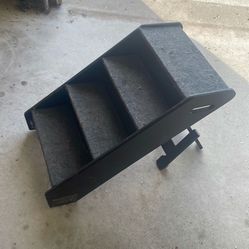 Dog Steps Good Cond