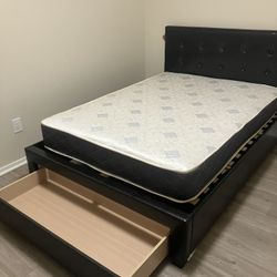 Queen Size Bed Frame With Mattress 