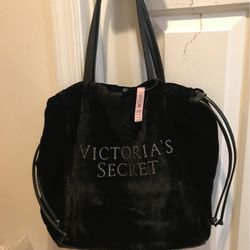 New : Beautiful ! Black Velvet Collectors Victoria Secret Bag 