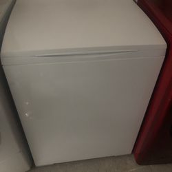 Fischer & PAYKAL ELECTRIC DRYER 