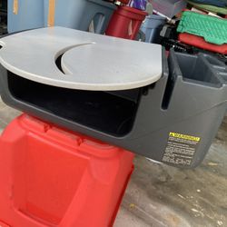 CAR DESK