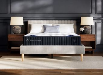 DreamCloud Hybrid Tight Top 12" Medium Mattress