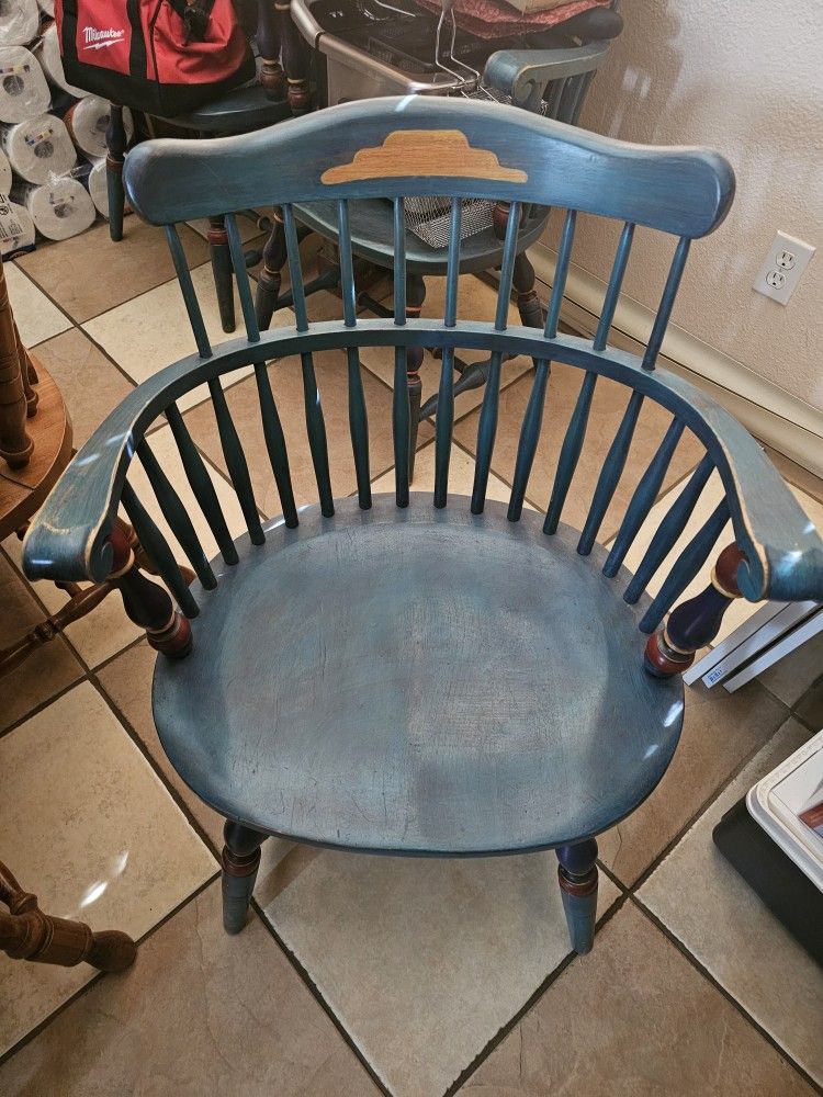 Vintage/Antique  Style Chairs