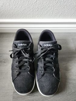 Men's Adidas size 7.5