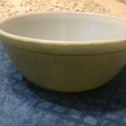 Pyrex 403 2 1/2 Quart Bowl