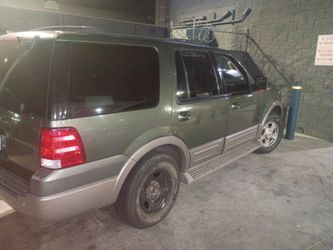2003 Ford Expedition