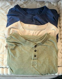 Mens 4XL Shirts. All freshly laundered. $4 each, any 3 for $10, all 10 for $30.

P/U YUCAIPA. No Shipping Available.