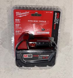 Shop Milwaukee M18 18-Volt 5.0 Ah Lithium-Ion XC Extended Capacity Battery Pack