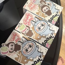 Labubu Macarons Secret chestnut