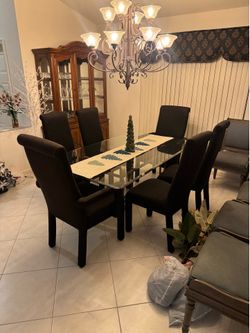 Free Designer USA Built Dining Room Chairs